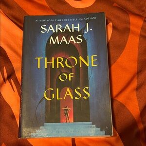 Throne of Glass  - Blue Cover